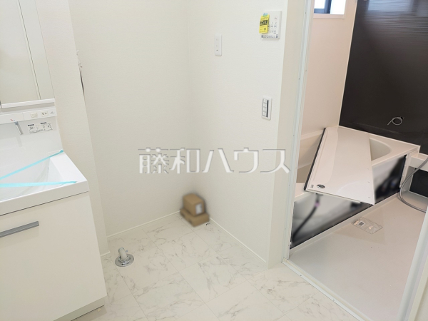 洗面室・洗濯機コーナー　【志木市幸町４丁目】