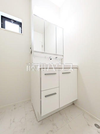 2号棟　洗面室　【杉並区堀ノ内３丁目】