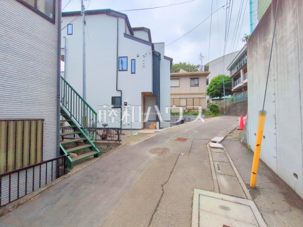 接道状況および現場風景　【和光市新倉２丁目】