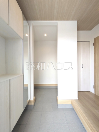 ホール　【東村山市久米川町１丁目】