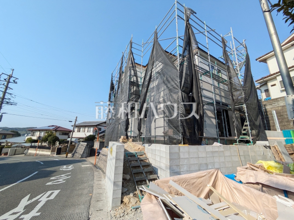 接道状況および現場風景　【福岡市東区下原２丁目】
