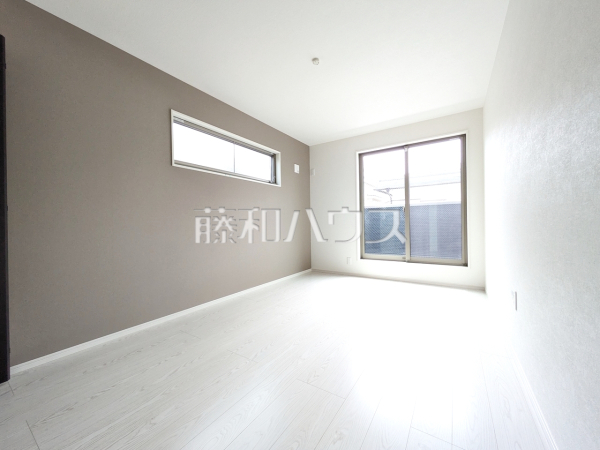 居室　【小平市学園西町２丁目】