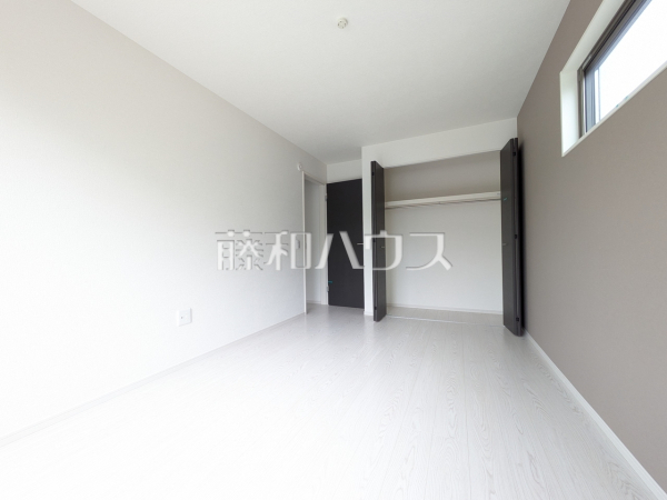 居室　【小平市学園西町２丁目】