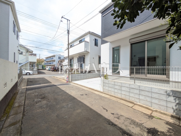 接道状況および現場風景　【小平市学園西町２丁目】