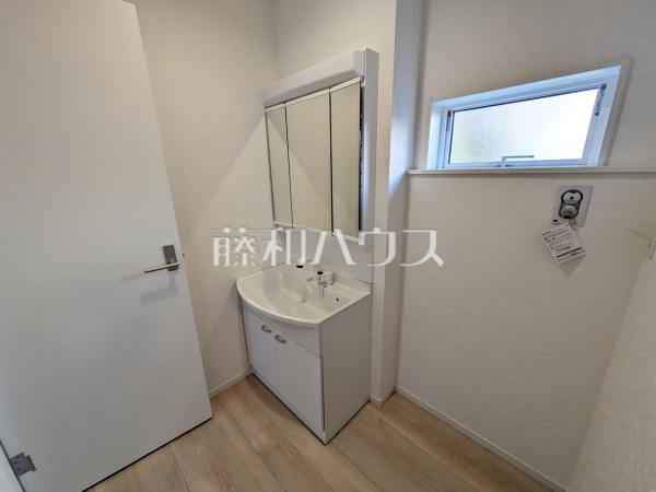 2号棟　洗面室　【調布市東つつじケ丘３丁目】