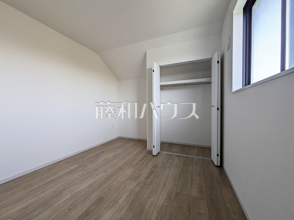 居室　【三鷹市深大寺３丁目】
