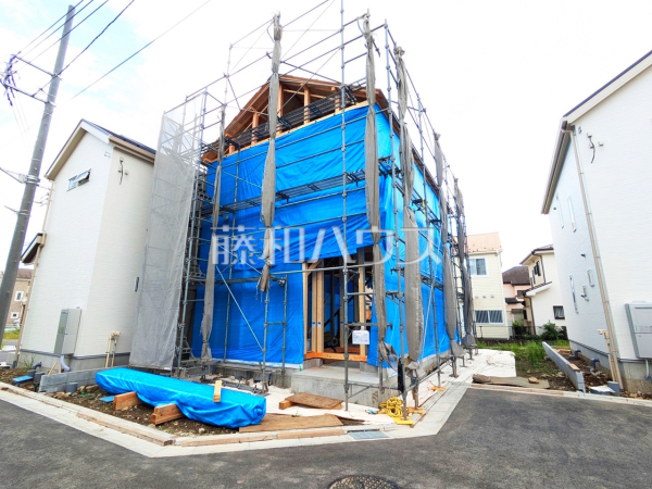 2号棟　建築中のため、完成後には確認できなくなる構造部分などが今ならご覧いただけます。入居後のマイホームへの愛着も違うかもしれませんね！　【昭島市中神町２丁目】