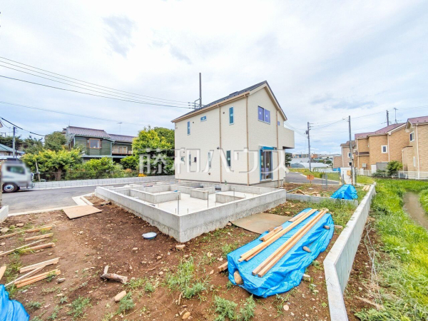 2号棟　外観　【昭島市中神町２丁目】現在建築中の物件です！物件の内部構造などは今しか見られません。完成前の状態もご確認ください。是非ご見学のお問合せを！　