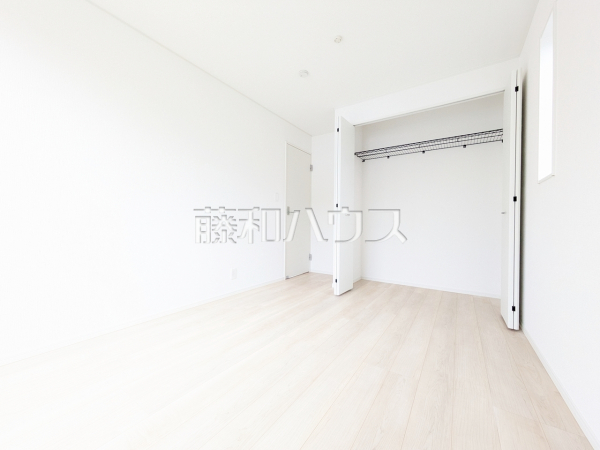 2号棟　居室　【福岡市東区三苫２丁目】