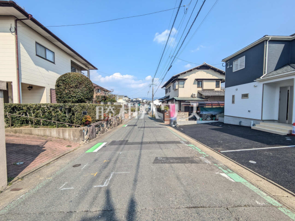 接道状況および現場風景　【福岡市東区青葉６丁目】