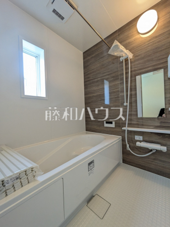 花粉症の時期は外干しできない！そんなご家庭に便利な浴室換気乾燥機！　