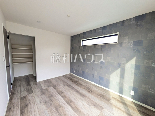 居室　【立川市幸町６丁目】