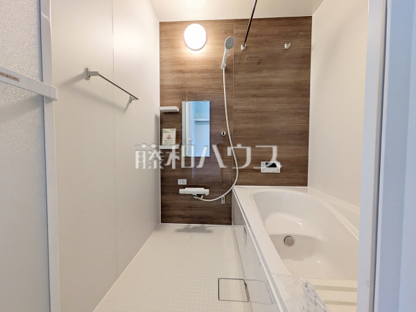 浴室　【福岡市西区福重５丁目】