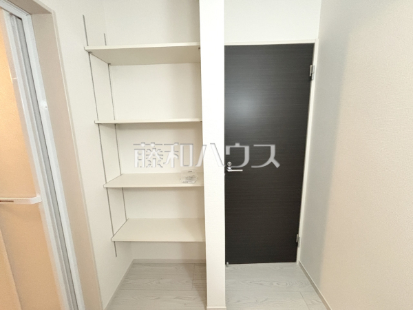 2号棟　収納　【福岡市東区名島５丁目】