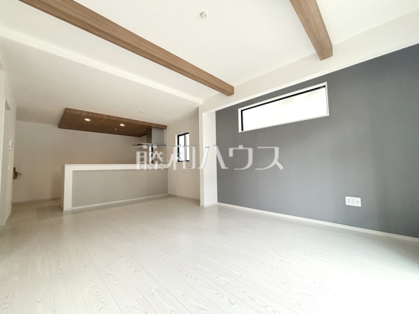 2号棟　リビング　【福岡市東区名島５丁目】