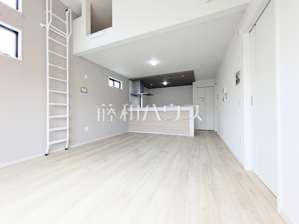 練馬区向山3丁目　全1棟　新築分譲住宅物件画像