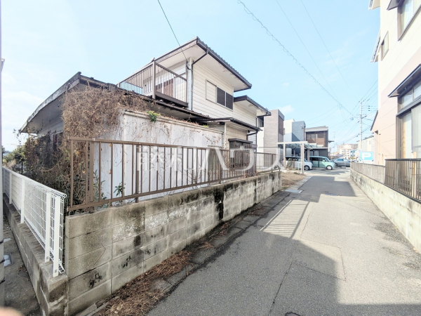 接道状況および現場風景　【福岡市東区名島４丁目】