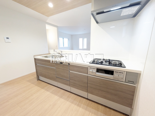 1号棟　キッチン　【福岡市南区長丘５丁目】