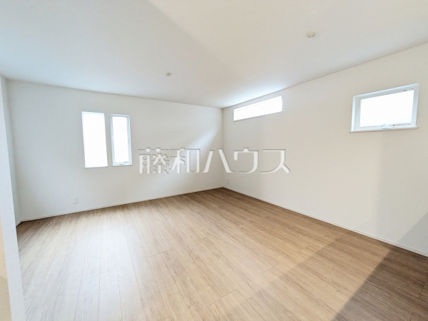 1号棟　居室　【福岡市南区長丘５丁目】