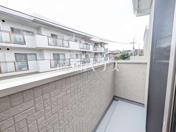 1号棟　バルコニー　【福岡市南区長丘５丁目】