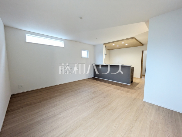 1号棟　リビング　【福岡市南区長丘５丁目】