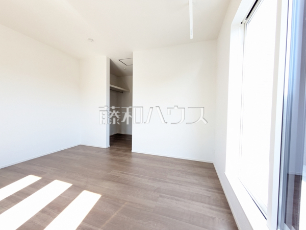2号棟　居室　【福岡市南区長丘５丁目】