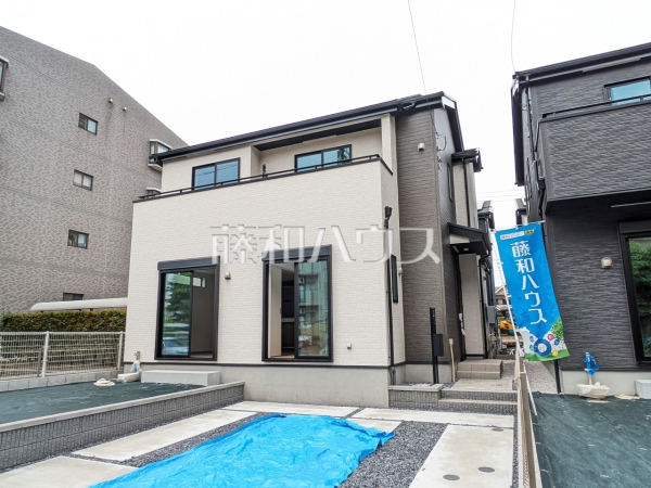 3号棟　外観　【小平市栄町２丁目】
生活に溶け込むシンプルなデザインの外観が魅力の新邸です。　