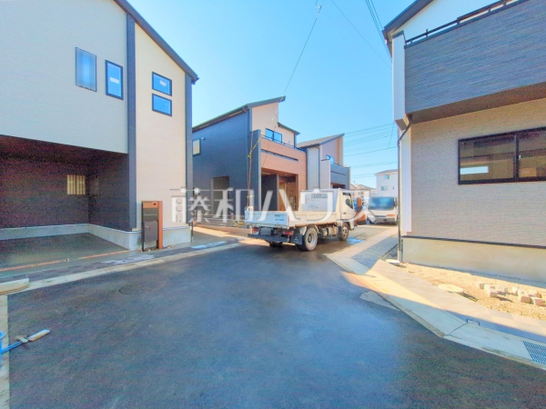 接道状況および現場風景　【志木市中宗岡２丁目】