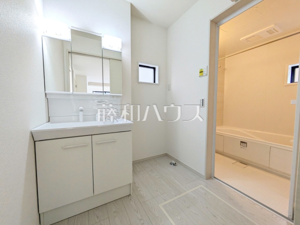 1号棟　洗面室　【福岡市東区若宮３丁目】