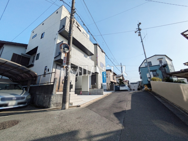 接道状況および現場風景　【富士見市東みずほ台４丁目】
