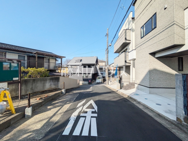 接道状況および現場風景　【富士見市東みずほ台４丁目】