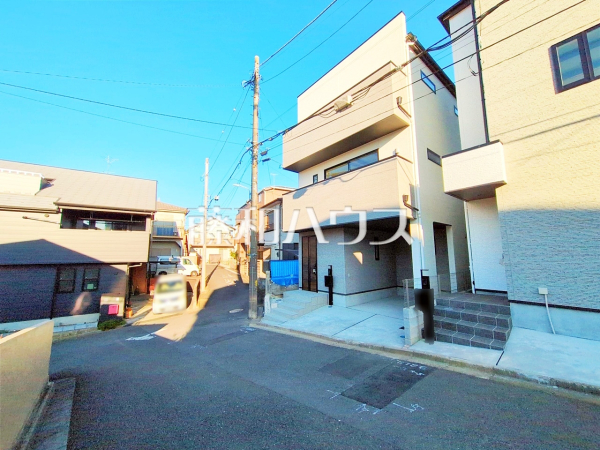 接道状況および現場風景　【富士見市東みずほ台４丁目】