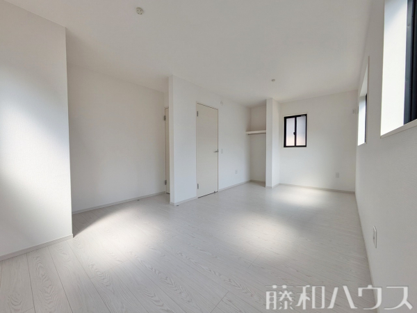 1号棟　居室　【春日井市花長町１丁目】