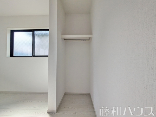 1号棟　収納　【春日井市花長町１丁目】