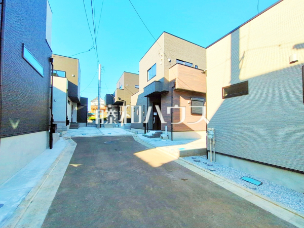 接道状況および現場風景　【富士見市渡戸１丁目】