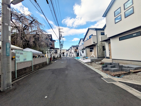 接道状況および現場風景　【世田谷区宇奈根３丁目】