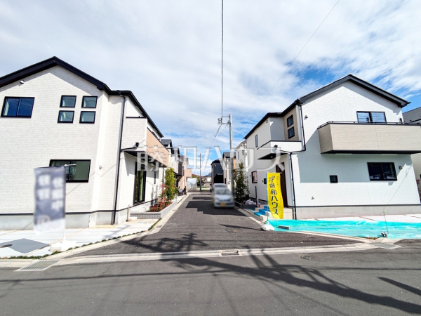 ≪現場風景≫堂々完成、いつでもご内覧いただけます！ぜひ実物をご覧いただきたく思います。喜んでご案内いたしますのでお気軽にお問合せ下さい。　　【世田谷区宇奈根３丁目】
