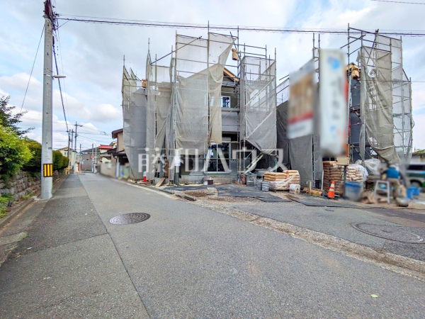 接道状況および現場風景　【昭島市緑町２丁目】 物件の事、諸費用の事など、小さな疑問も、お気軽にご連絡・ご相談下さい。 