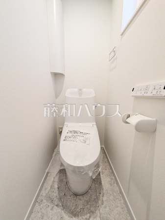 トイレ　【練馬区東大泉６丁目】