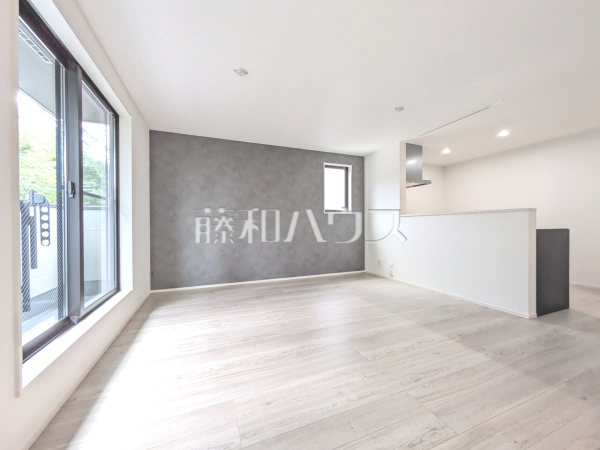 A号棟　リビング　【国立市西２丁目】