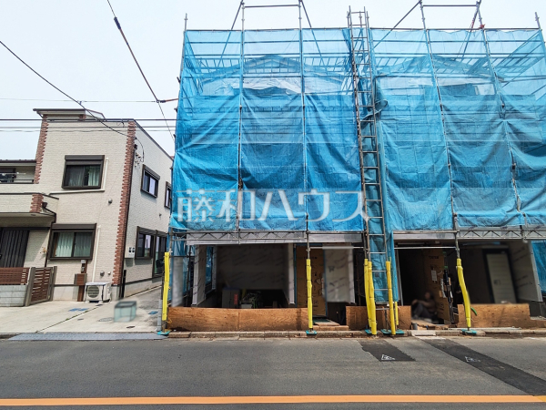 A号棟　外観　【国立市西２丁目】
お探しの物件に出会うためには、早めのご確認をオススメします。未完成の今のうちにぜひお問合せをお待ちしております。　