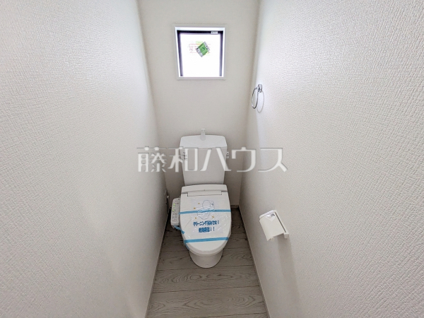 1号棟　トイレ　【福岡市東区八田３丁目】