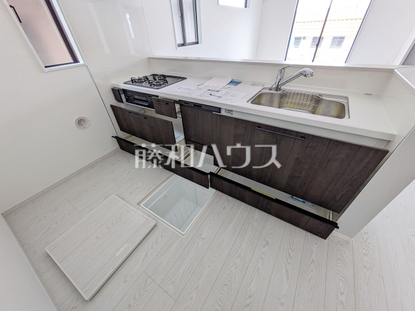 2号棟　キッチン　【福岡市東区八田３丁目】