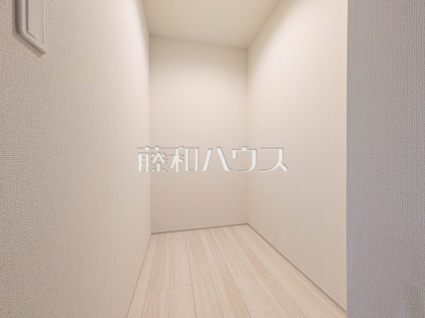 パントリー　【杉並区井草１丁目】
