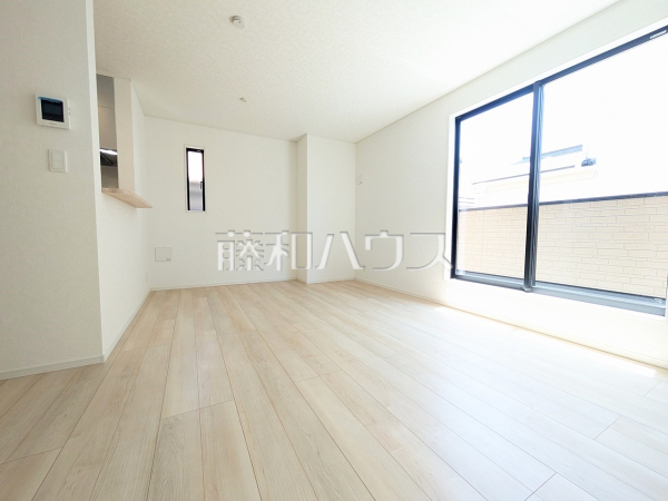 2号棟　リビング　【富士見市水谷東３丁目】