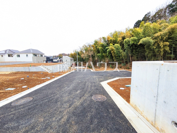 接道状況および現場風景　【八王子市中山】