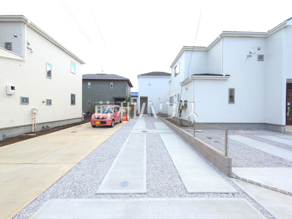 現場風景　【所沢市小手指南２丁目】 周辺環境はもちろん、日当たりや設備仕様など、実際に行ってみないと分からないことも多くございます。営業担当がご案内いたしますので、お気軽にお問い合わせください。  