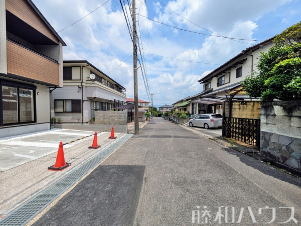 接道状況および現場風景　【尾張旭市緑町緑ケ丘】