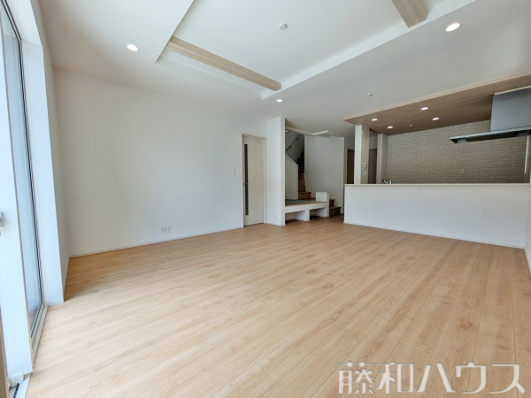2号棟　リビング　【尾張旭市緑町緑ケ丘】