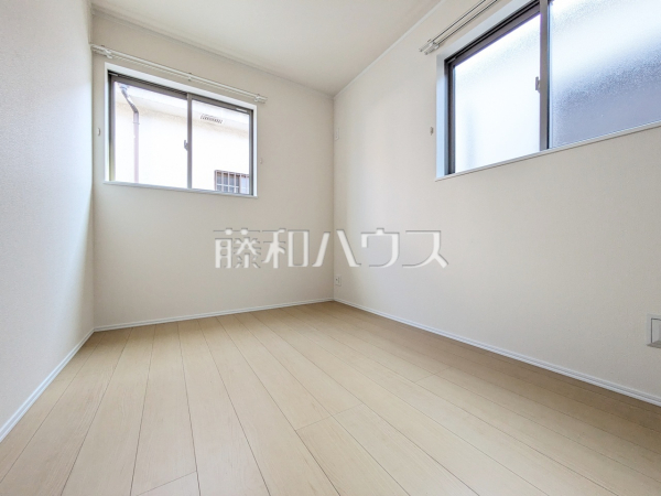 居室　【富士見市鶴瀬西３丁目】
